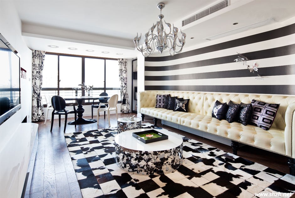 時尚黑白客廳裝修