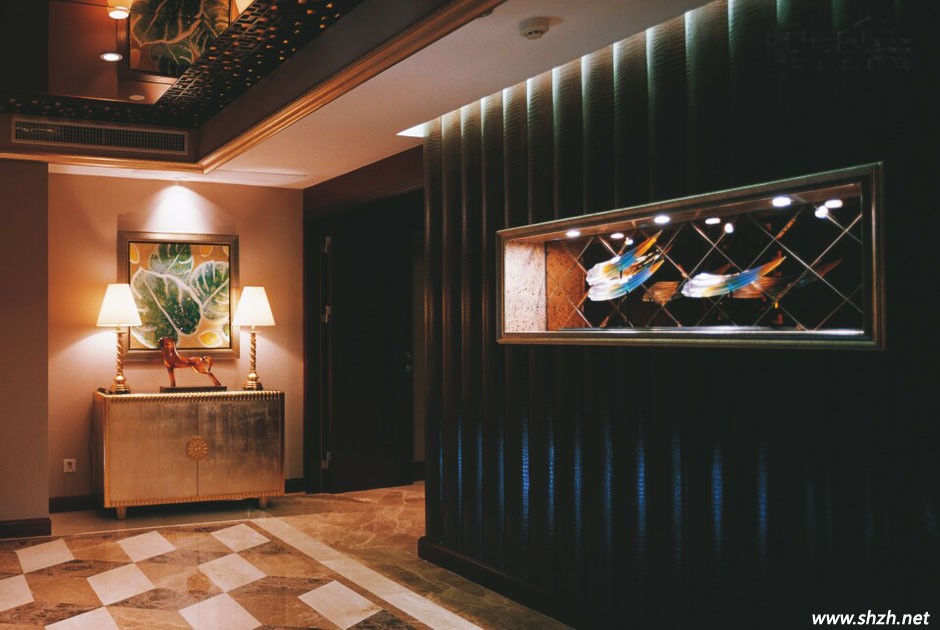 商業(yè)區(qū)實木走廊設(shè)計